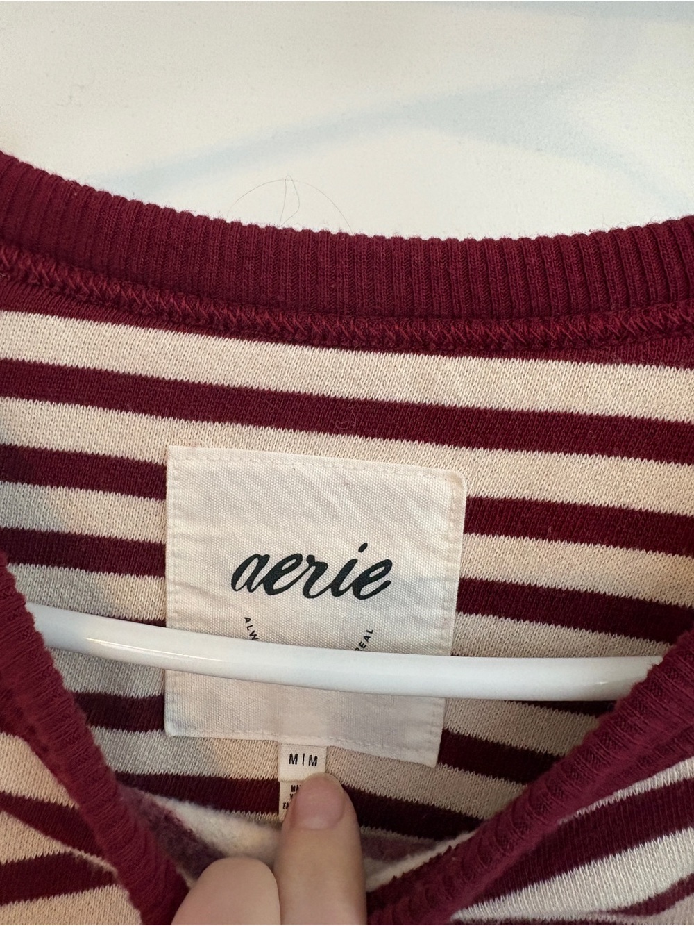 Aerie Tres Chic Striped Sweatshirt Women’s Medium Deep Cherry Oversized - Picture 3 of 6